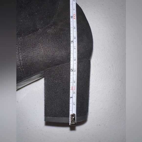 LK Bennett women’s Black Suede Knee-High Boots 38.5 fall winter closet staple - Picture 16 of 16